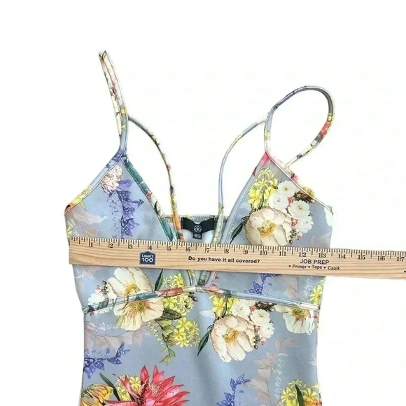 Missguided Mini Dress Floral Size 4 EUC - Picture 6 of 6